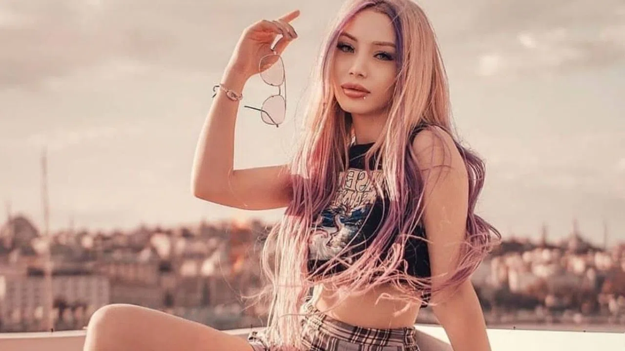 Özgür Balakar (The Traitors Türkiye) Kaç Yaşında, Nereli, Ne İş Yapıyor, Uzunmakarna Kullanıcı Adı Ne, TikTok ve Instagram’da Kaç Takipçisi Var, The Traitors Türkiye’de Sadık Mı Hain Mi?