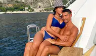 Ronaldo’nun nişanlısı Georgina Rodríguez’in derin dekoltesi yok artık dedirtti!