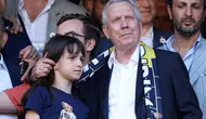 Aziz Yıldırım’ın Çocukları Kimler, Kaç Çocuğu Var, Çocuklarının İsimleri Ne, Bir Kızı Mı Var?