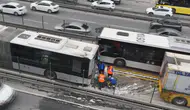 İstanbul Avcılar’da Metrobüs Yangını Neden Çıktı, Seferler Durdu Mu?