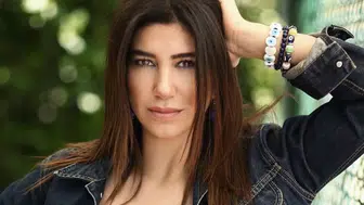 Nadide Sultan hayatı, kaç yaşında, nereli, nerede yaşıyor, kiminle evli, çocuğu var mı, abisi Ali Nuri Türkoğlu kim, müzik kariyeri ve hayatı
