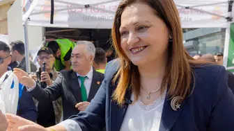 Burcu Köksal Erdoğan'la görüştü mü? Rozet detayı ortalığı karıştırdı