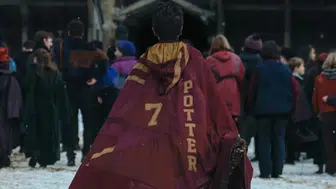 Harry Potter Dizisinin Setinde Hırsızlık İddiası! Warner Bros. Stüdyolarında Eşyalara Çip Takıldı