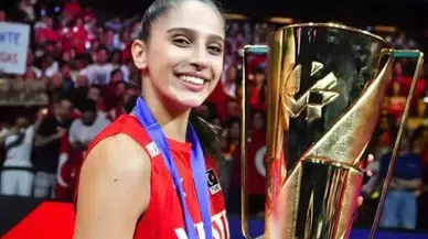 Derya Cebecioğlu Nereli, Boyu Kaç, Evli Mi? VakıfBank ve Milli Takım Kariyeri Merak Ediliyor