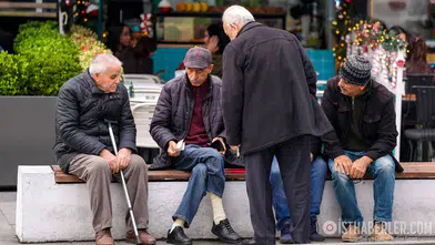 İstanbul’da Yaşlılıkta İyilik Hali Araştırması Sonuçları 2026! 65 Yaş Üstü Geçim Sıkıntısı, Sağlık Eşitsizliği ve Maddi Yetersizlik Oranları Kaç?