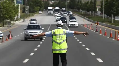 İstanbul’da 10 Mayıs’ta Trafik Alarmı! Üç İlçede Yollar Kapanıyor, Alternatif Güzergâhlar Açıklandı