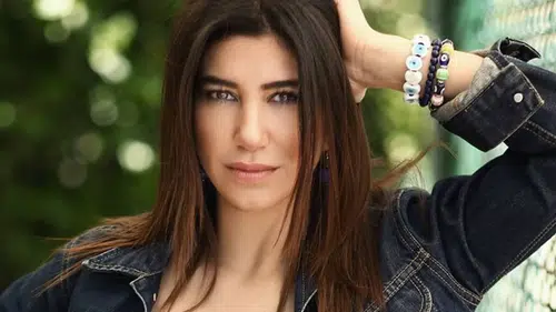 Nadide Sultan hayatı, kaç yaşında, nereli, nerede yaşıyor, kiminle evli, çocuğu var mı, abisi Ali Nuri Türkoğlu kim, müzik kariyeri ve hayatı