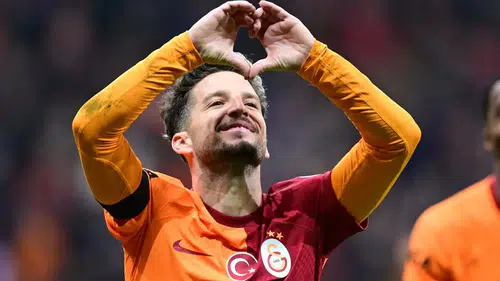 Mertens Galatasaray teknik ekibinde yer alacak mı, Antalyaspor maçı için İstanbul’a geliş sebebi ne?