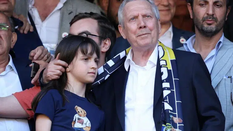 Aziz Yıldırım’ın Kızı Yaz Yıldırım Kaç Yaşında,  Hangi Okulda Okuyor,Annesi Kim, Ne İş Yapıyor?