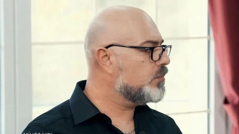 Yemekteyiz Emin Bey ne iş yapıyor, mesleği ne, evli mi, eşi kim ve özel hayatı nasıl?