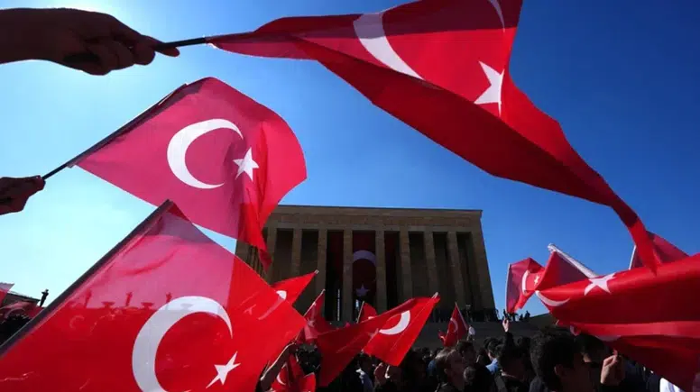 19 Mayıs’ta Okullar Üniversitelerde Ders Var Mı, Sınavlar Ertelenecek Mi?