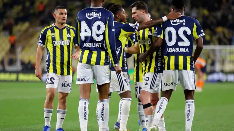 Kadıköy’de Talisca Resitali! Fenerbahçe Zirveye Yeniden Tutundu