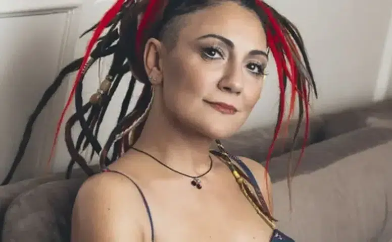 Özlem Tekin'in Son Hali Merak Konusu! Her Şeyi Bırakıp Köye Yerleşmişti!