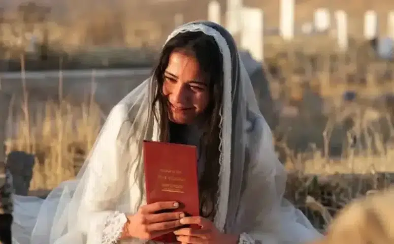 Sevdiğim Sensin dizisi bitiyor mu, oyuncu kadrosunda ayrılık var mı, sezon finalinde hangi sürprizler yaşanacak?