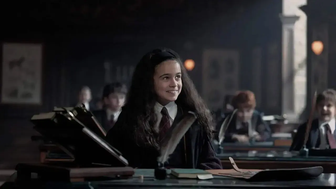 Harry Potter dizisinin seti karıştı! Eşyalara çip takıldı
