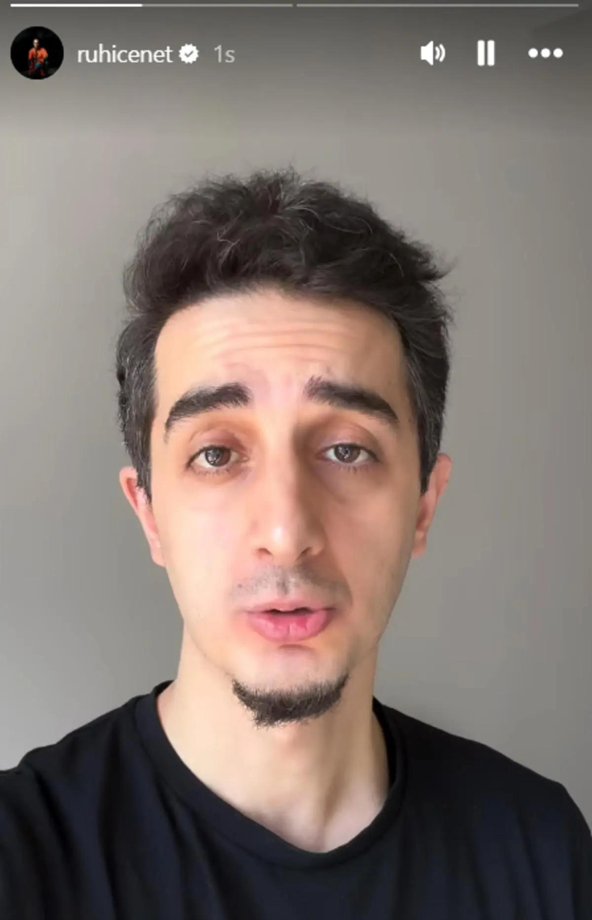 Ruhi Çenet in hantavirüs testi pozitif mi? Karantinada mı? 2