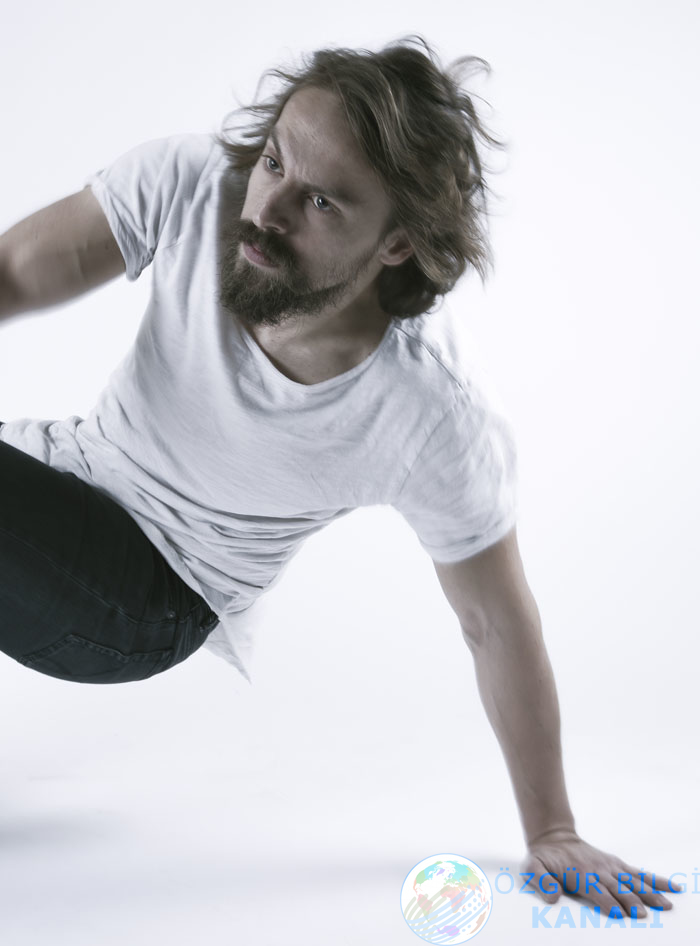 Metin Akdülger