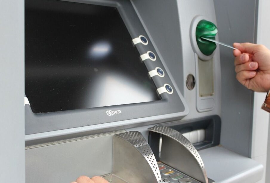 Türkiye'deki ATM'lerden para çekme