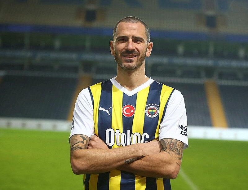 Bu transfer Fenerbahçe ve Galatasaray’ı karşı karşıya getirdi!