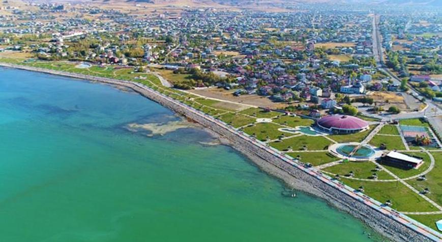 Burası Van! İlçedeki yaşantı kutupları aratmıyor… İşte o görüntüler