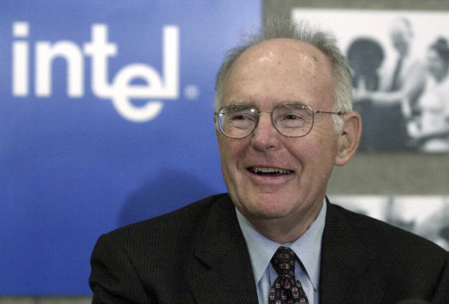 Gordon Moore Kimdir?