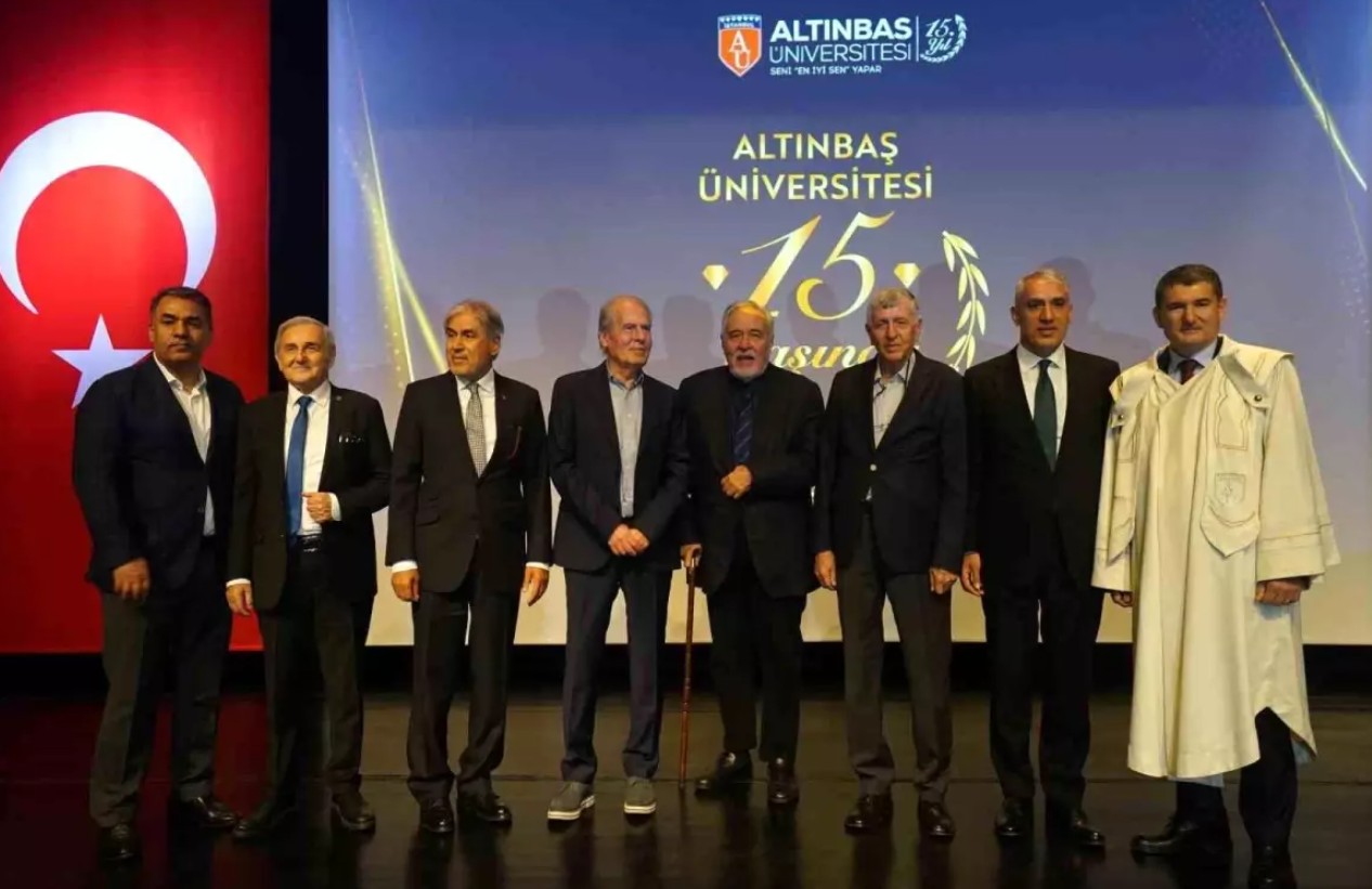 Altınbaş Ailesi Kimdir?