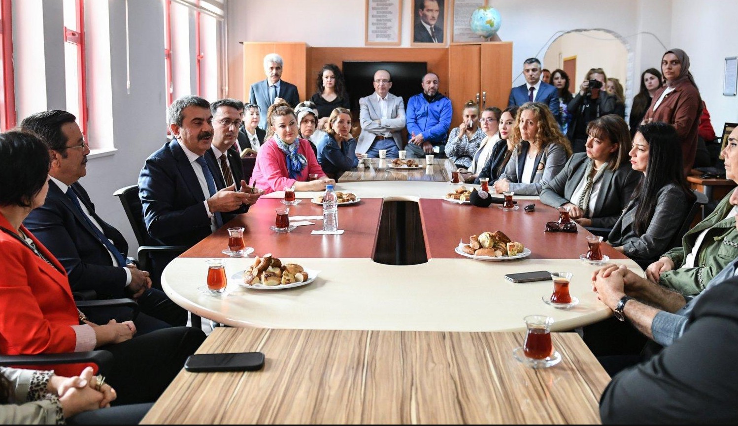 Öğretmenler