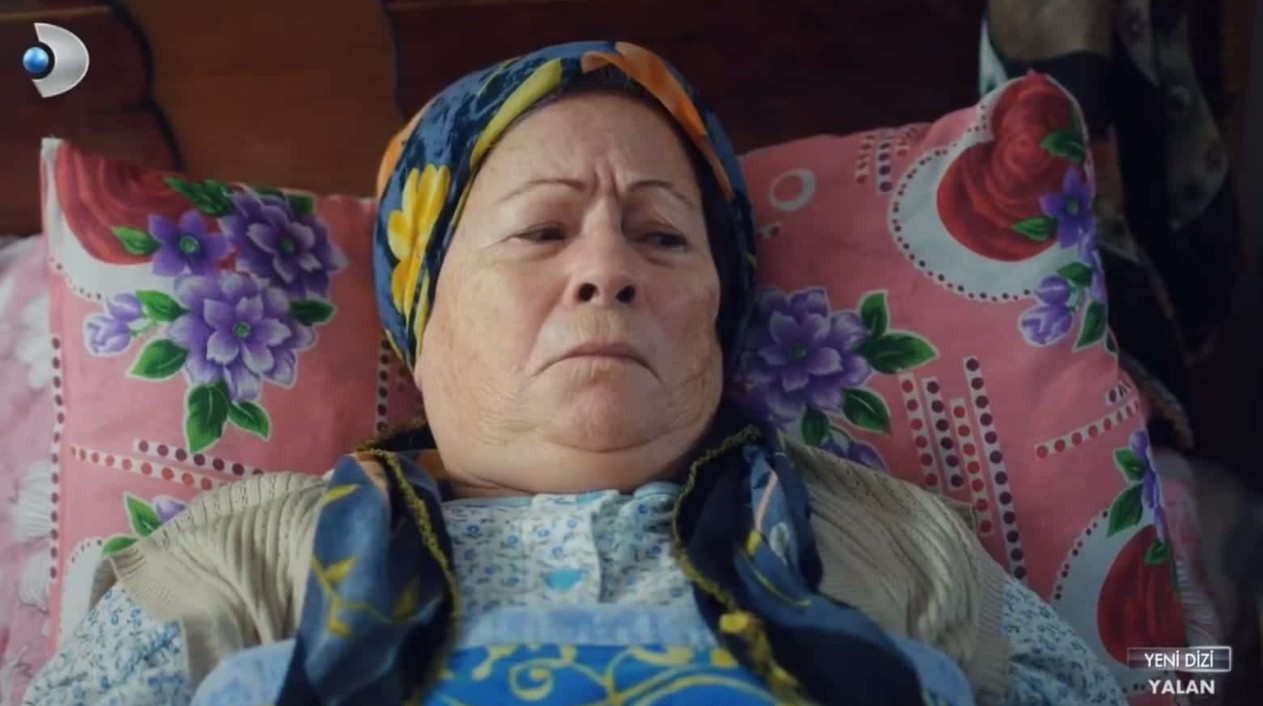 Zeynep Eronat – Zehra Karaca