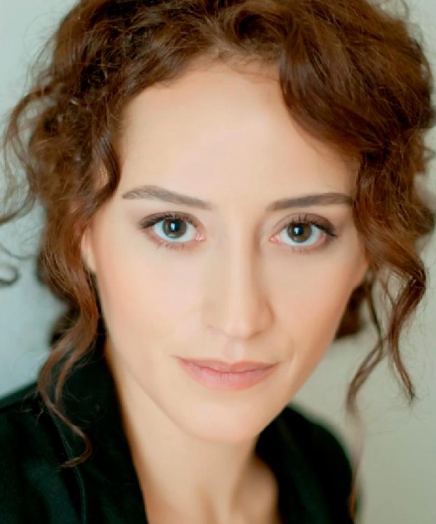 Esra Kızıldoğan