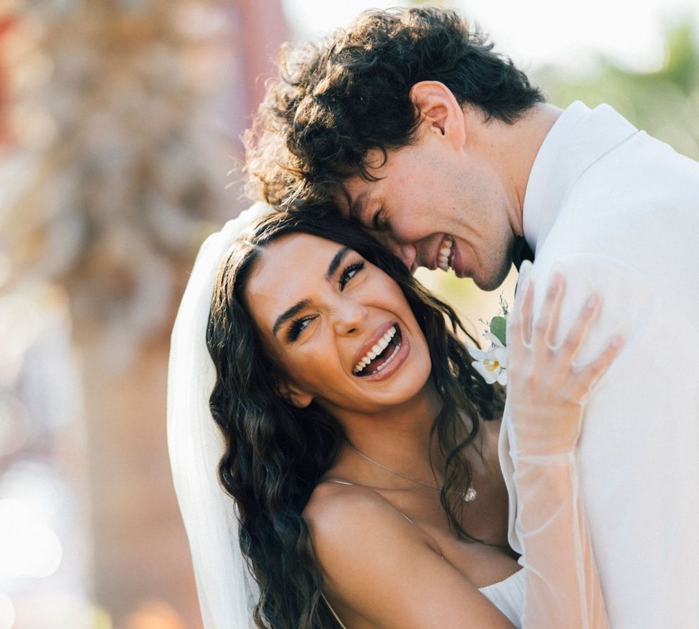 Cedi Osman ve eşi ebru şahin