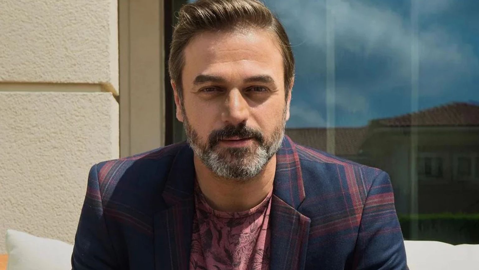 Ufuk Özkan kimdir