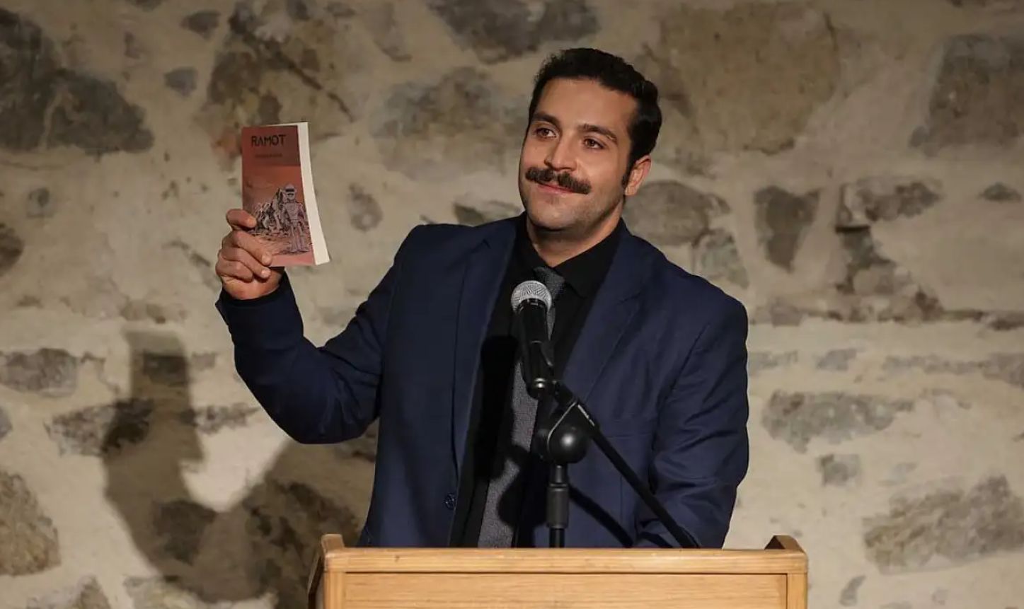 Cihat Süvarioğlu Kimdir