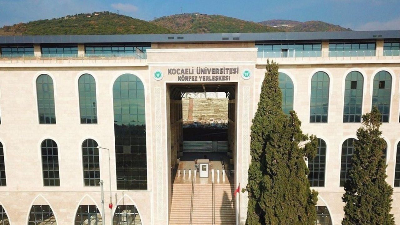 Kocaeli Üniversitesi’nden Büyük İstihdam Fırsatı: 115 Sözleşmeli Personel Alımı İçin Başvurular Başladı!