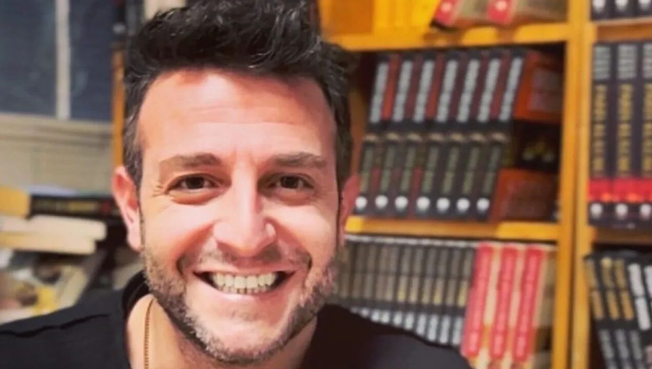 Lemi Filozof Öldü Mü Yaşıyor Mu? Sürpriz Kutusu’nun Sevilen Yüzü Hakkındaki Ölüm İddiaları Netleşiyor