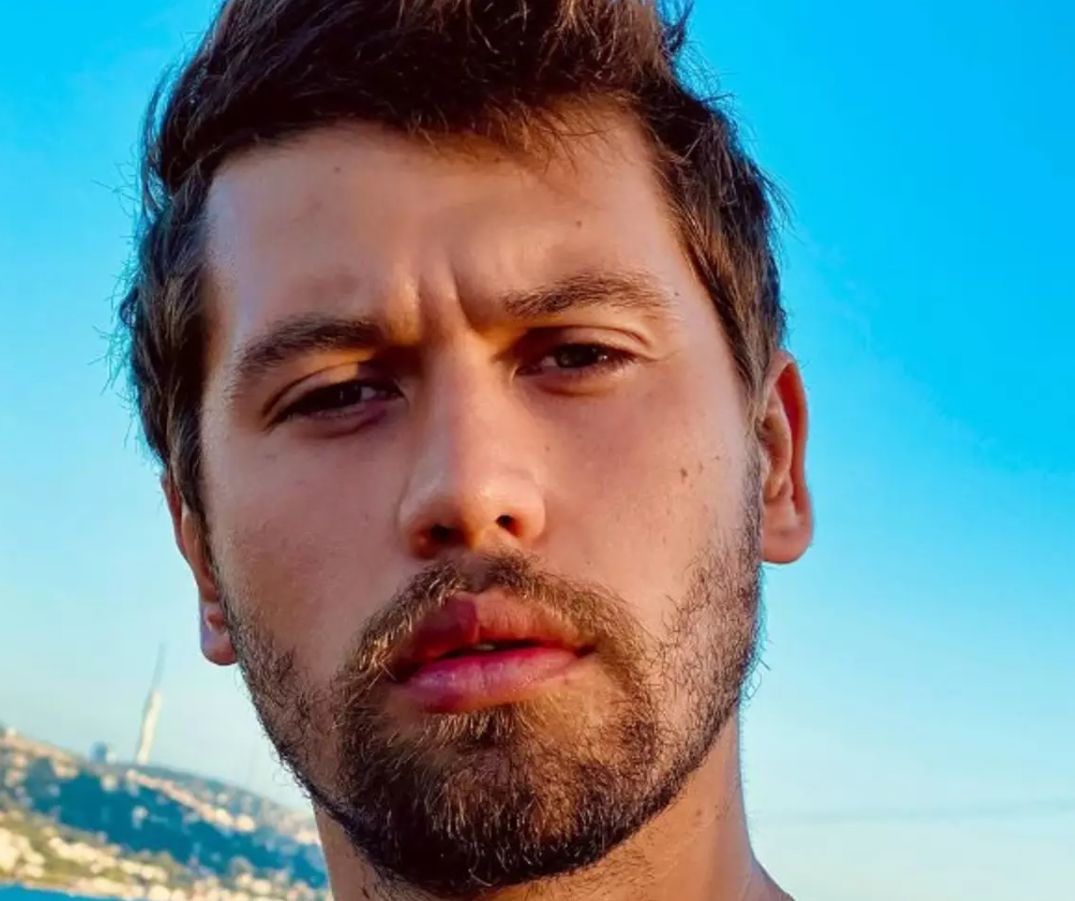 SERHAN ONAT KİMDİR