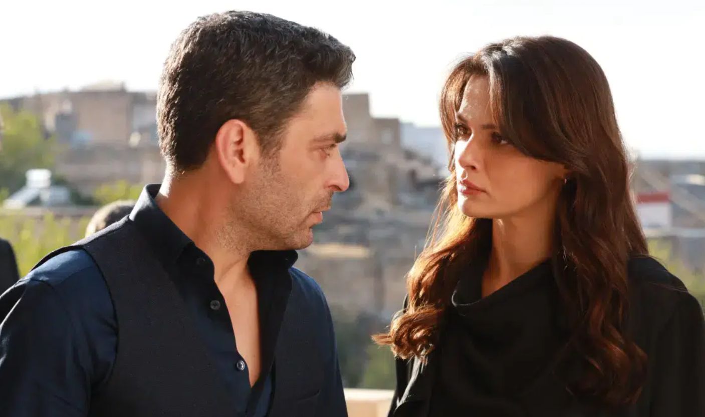 Uzak Şehir Dizisinin Gündem Yaratan Şarkısı “Çek Tetiği”: Asıl Sahibi Kim?