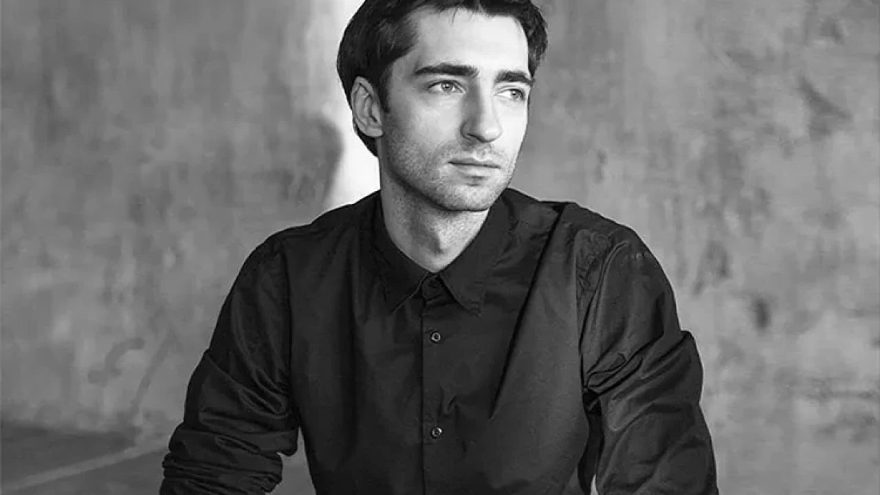 Evgeny Grinko’nun sır perdesi aralanıyor! Sanatçının kaç yaşında olduğu, nereli