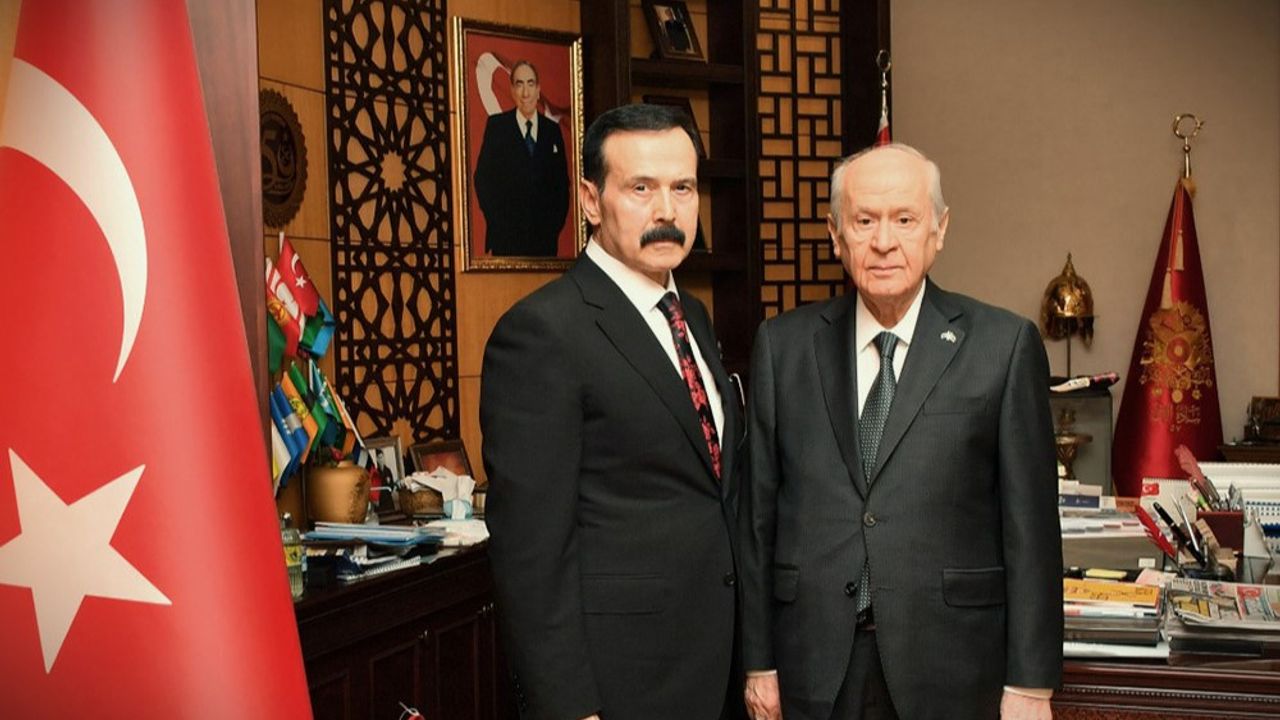 Türkiye’nin en tartışmalı isimlerinden biri olan Kürşat Yılmaz, hem siyasi