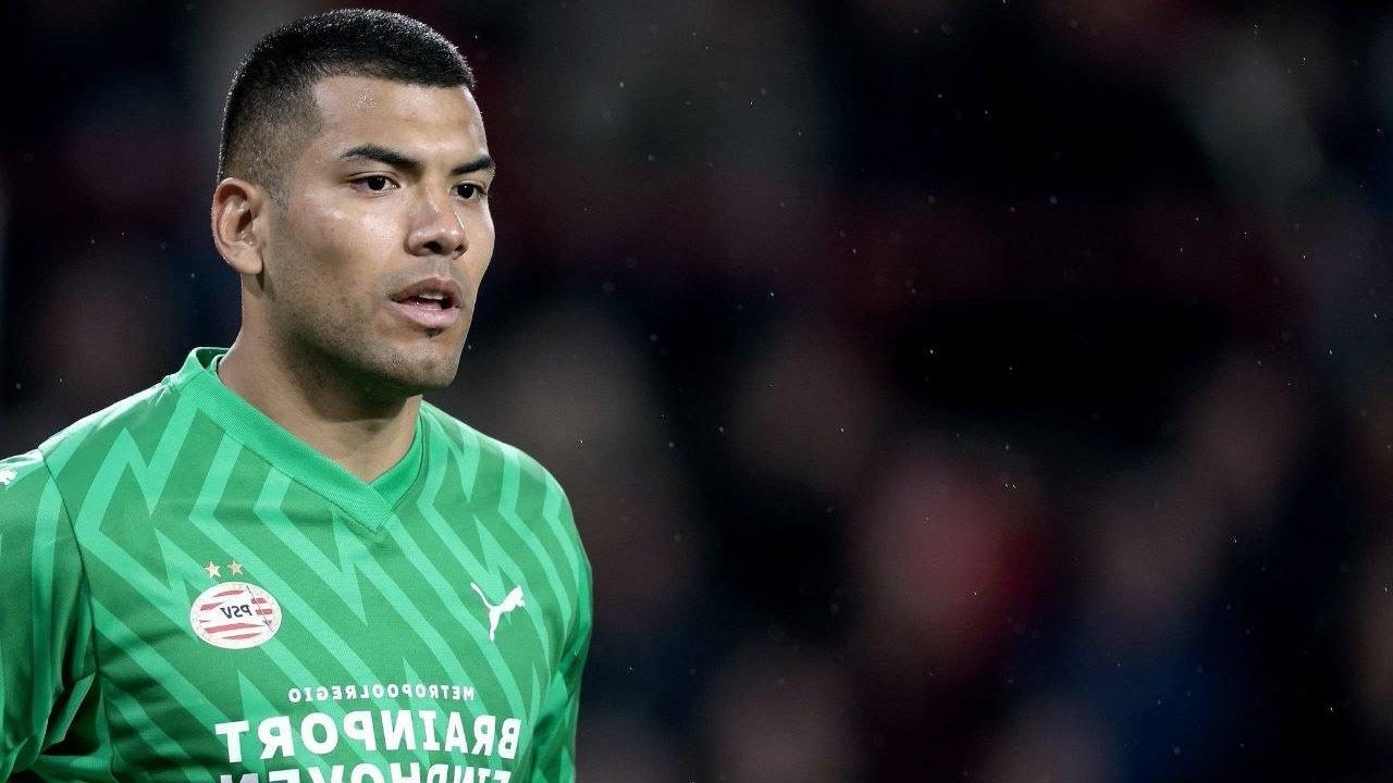 Galatasaray’ın yeni gözdesi Walter Benitez’in eşi, Wanda Nara benzeri güzelliğiyle