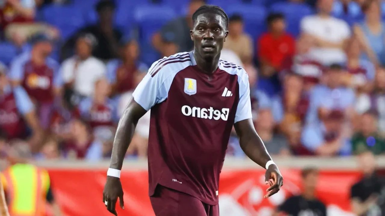 Amadou Onana Kimdir? 16 Ağustos 2001 tarihinde Dakar, Senegal’de dünyaya