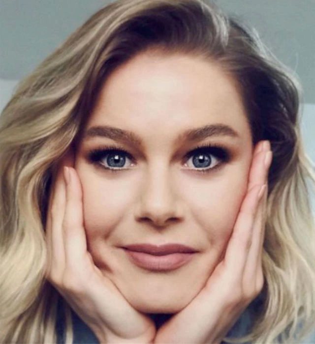 Ekranların sevilen dizisi Camdaki Kız ile büyük çıkış yakalayan ve