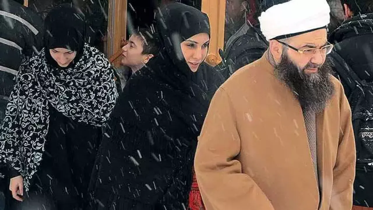 Cübbeli Ahmet Hoca’nın eşi Mine Ünlü kimdir, nereli, kaç yaşında,