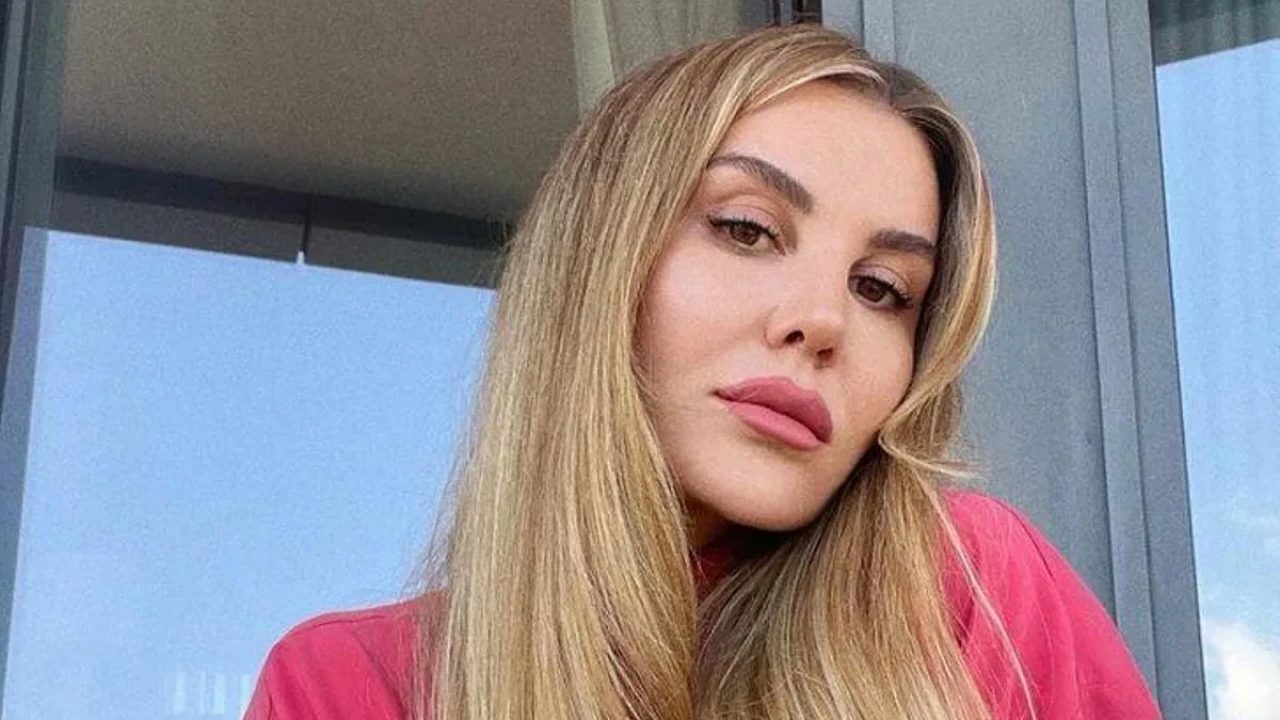 Eda Erol’dan Aşk Dolu Adım: Pilot Sevgilisi Erdem Karaçayır ile