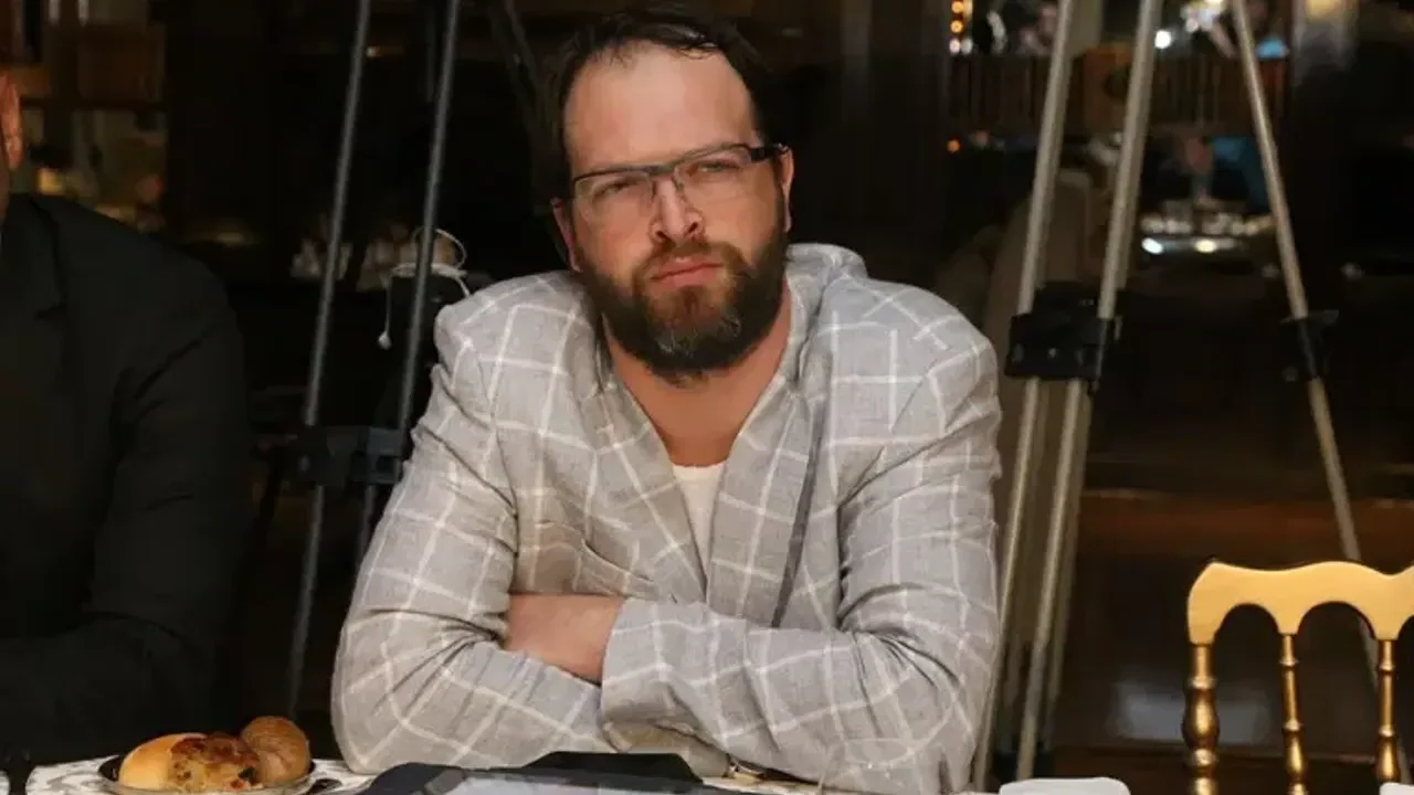 &nbsp;“Fatih Tezcan kimdir?”, “Fatih Tezcan evli mi?”, “Fatih Tezcan neden