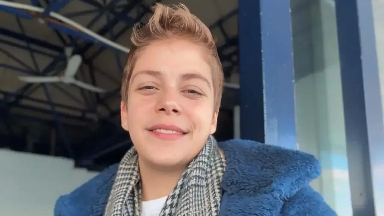 Ferah Zeydan’ın Cinsiyeti ve Hayatına Dair Tüm Merak Edilenler Açıklığa