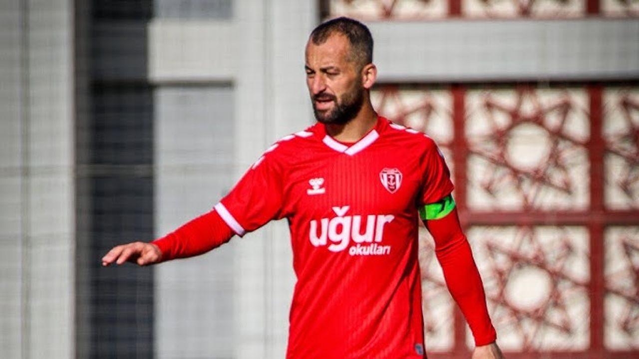 Hamit Bayraktar kimdir, kaç yaşında, nereli, hangi takımlarda oynadı, neden