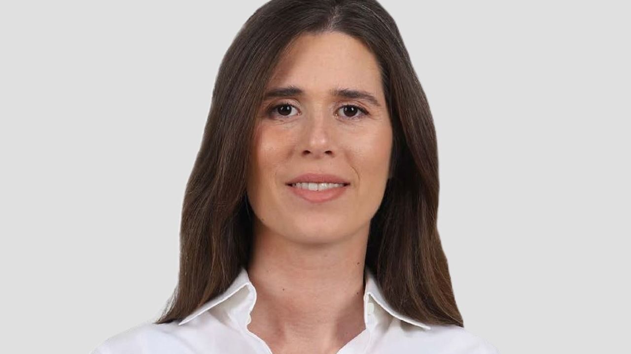 Lâl Denizli kimdir, nereli, kaç yaşında, boyu kaç, evli mi,