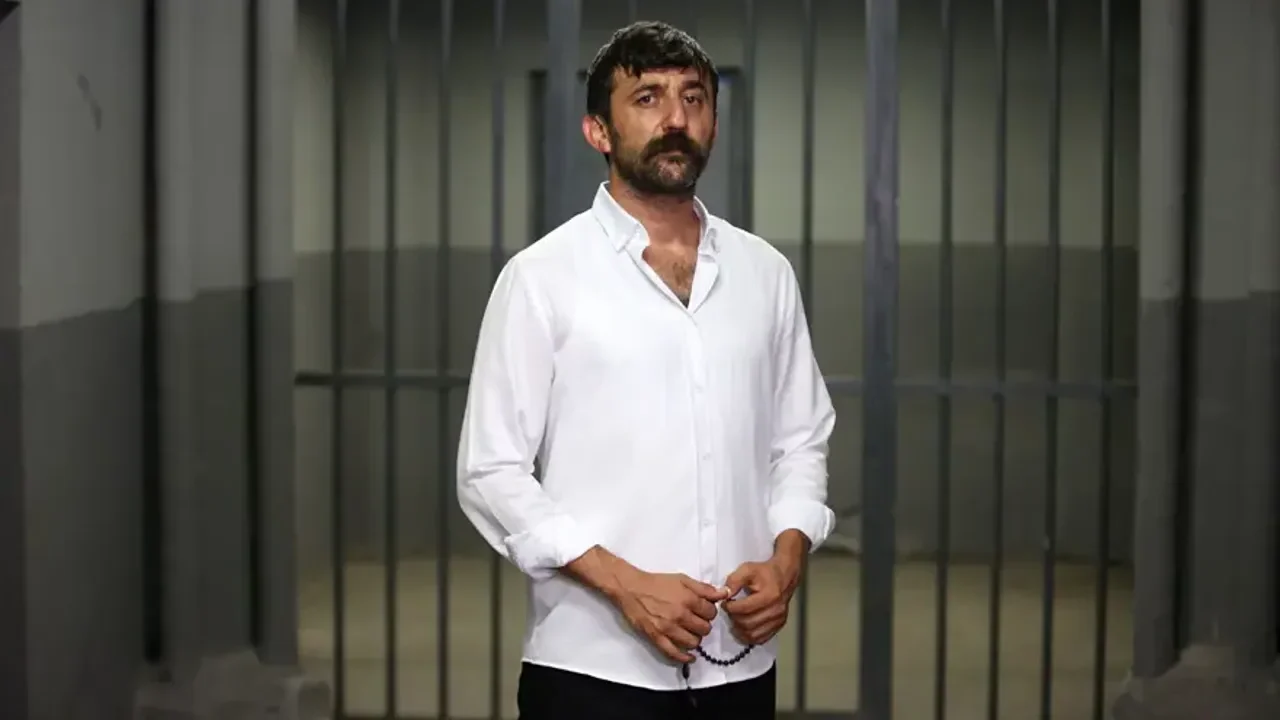 Başarılı oyuncu Necip Memili, son dönemde yer aldığı projeler, özel