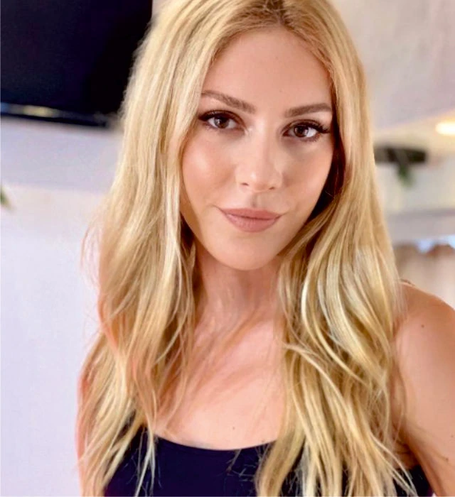 Sinem Kobal kimdir, kaç yaşında, boyu kaç, nereli, kaç çocuğu