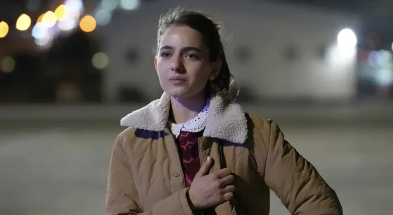 Son dönemin parlayan yeteneklerinden biri olan genç oyuncu *Ava Yaman*,